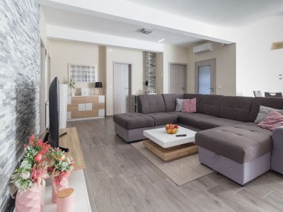 Villa Three bedroom house with terrace Privlaka, Zadar K-18508 - Outdoor photo 13