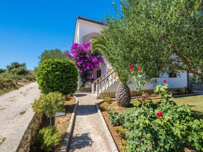 Apartment Two bedroom apartment with terrace Vir A-18527-a - Outdoor photo 24