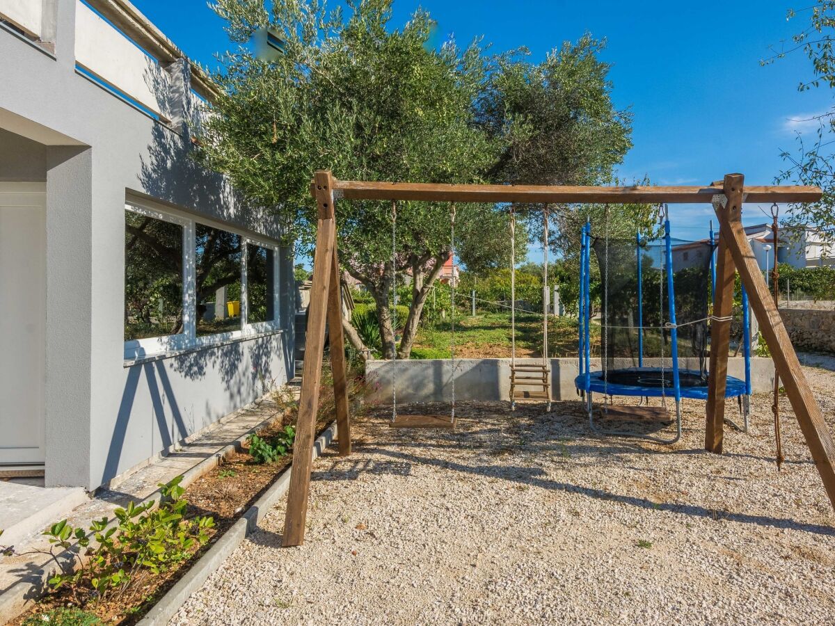 Apartment Three bedroom apartment with terrace Vir A-18532-a - Outdoor photo 4