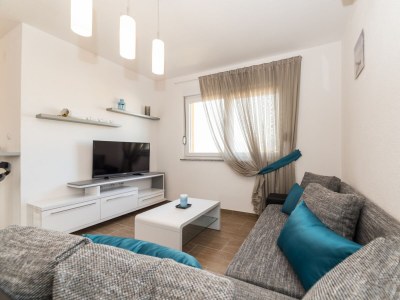 Apartment Two bedroom apartment with balcony and sea view Vir A-18546-c - Outdoor photo 4