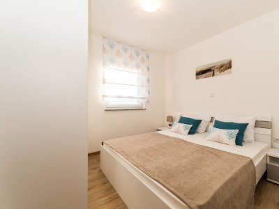 Apartment Two bedroom apartment with balcony and sea view Vir A-18546-c - Outdoor photo 10