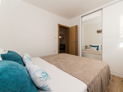 Apartment Two bedroom apartment with balcony and sea view Vir A-18546-c - Outdoor photo 11