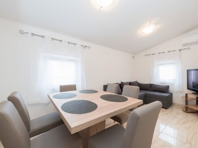 Apartment Two bedroom apartment with terrace Vir A-18560-a - Outdoor photo 6