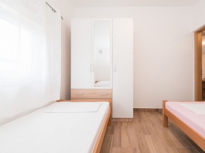 Apartment Two bedroom apartment with terrace Vir A-18560-a - Outdoor photo 14