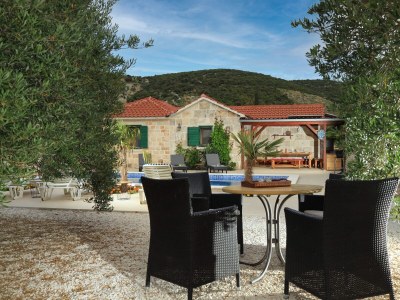 Holiday house Three bedroom house with terrace Postira, Brač K-19563 - Outdoor photo 10