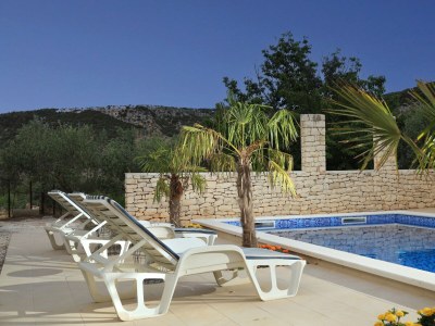 Holiday house Three bedroom house with terrace Postira, Brač K-19563 - Outdoor photo 11