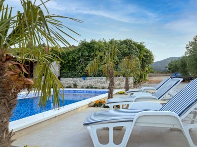 Holiday house Three bedroom house with terrace Postira, Brač K-19563 - Outdoor photo 24