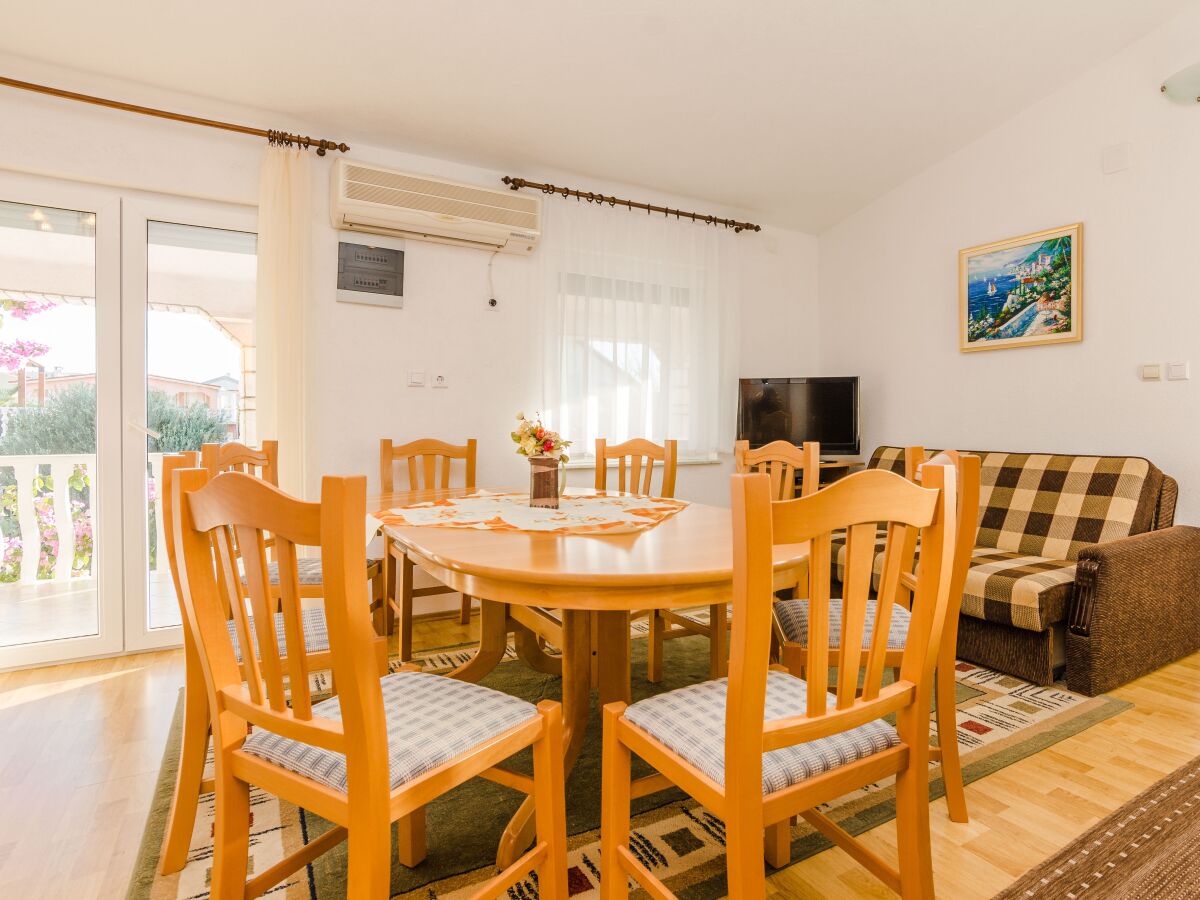 Apartment Three bedroom apartment with balcony Vir A-18569-a - Outdoor photo 3