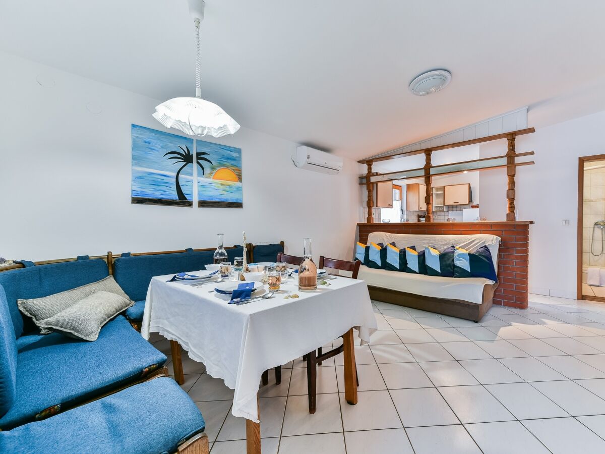 Apartment Three bedroom apartment with balcony and sea view Vir A-18570-a - Outdoor photo 3