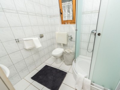 Apartment Three bedroom apartment with balcony and sea view Vir A-18570-a - Outdoor photo 18