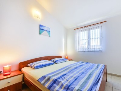 Apartment Two bedroom apartment with terrace and sea view Vir A-18572-a - Outdoor photo 9