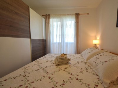 Apartment Two bedroom apartment with terrace and sea view Vantačići, Krk A-20442-a - Outdoor photo 11