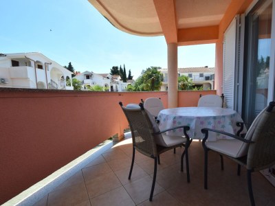 Apartment One bedroom apartment with terrace Malinska, Krk A-20446-a - Outdoor photo 9