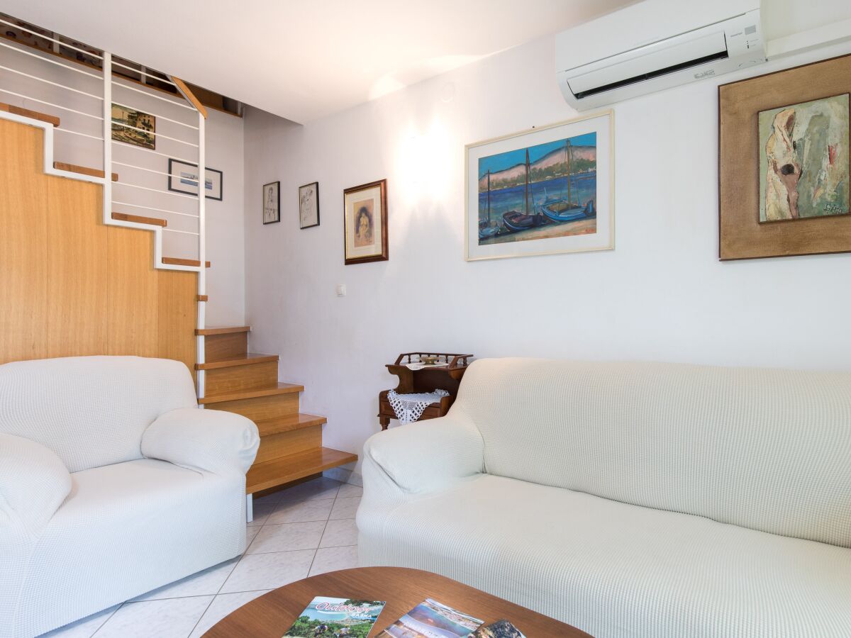 Apartment Two bedroom apartment with balcony and sea view Baška, Krk A-19675-a - Outdoor photo 5