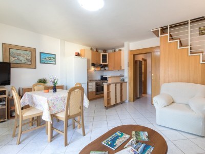 Apartment Two bedroom apartment with balcony and sea view Baška, Krk A-19675-a - Outdoor photo 4