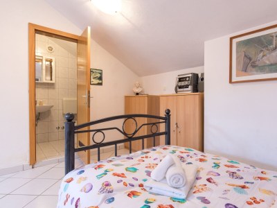 Apartment Two bedroom apartment with balcony and sea view Baška, Krk A-19675-a - Outdoor photo 17