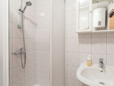 Apartment Two bedroom apartment with balcony and sea view Baška, Krk A-19675-a - Outdoor photo 19