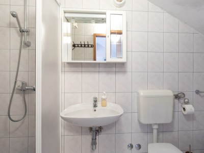 Apartment Two bedroom apartment with balcony and sea view Baška, Krk A-19675-a - Outdoor photo 21