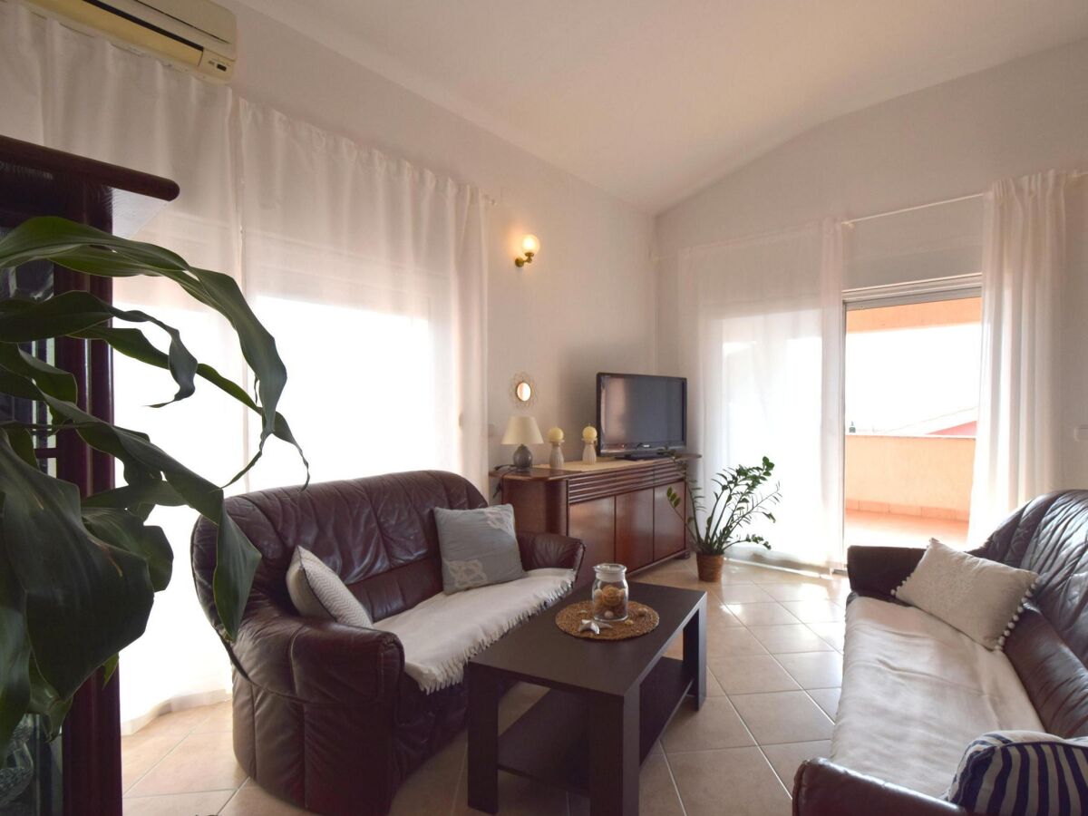 Apartment Two bedroom apartment with terrace Pinezići, Krk A-20465-a - Outdoor photo 2