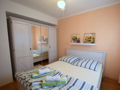 Apartment Two bedroom apartment with terrace Pinezići, Krk A-20465-a - Outdoor photo 8