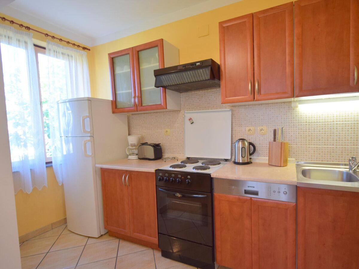 Apartment Three bedroom apartment with terrace Njivice, Krk A-20468-a - Outdoor photo 5