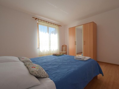 Apartment Three bedroom apartment with terrace Njivice, Krk A-20468-a - Outdoor photo 11