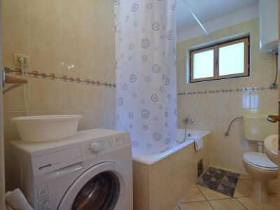 Apartment Three bedroom apartment with terrace Njivice, Krk A-20468-a - Outdoor photo 12