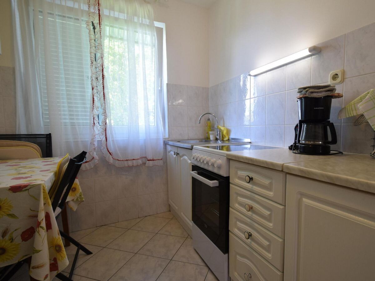 Apartment Two bedroom apartment with terrace and sea view Njivice, Krk A-20469-a - Outdoor photo 3