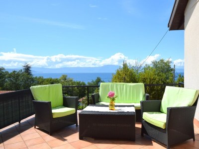 Apartment Two bedroom apartment with terrace and sea view Njivice, Krk A-20469-a - Outdoor photo 8