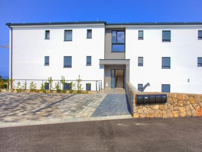 Apartment Three bedroom apartment with terrace and sea view Malinska, Krk A-20470-a in Malinska - Apartment