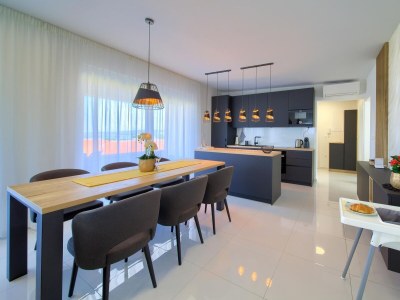 Apartment Three bedroom apartment with terrace and sea view Malinska, Krk A-20470-a - Outdoor photo 5