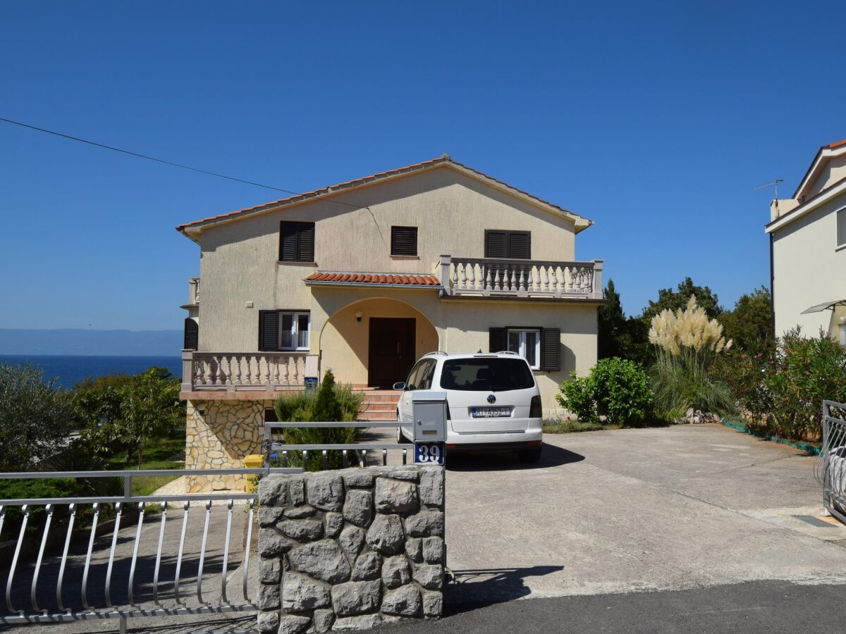 Apartment Three bedroom apartment with terrace and sea view Omišalj, Krk A-20471-a - Outdoor photo 3