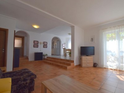 Apartment Three bedroom apartment with terrace and sea view Omišalj, Krk A-20471-a - Outdoor photo 6