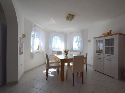 Apartment Three bedroom apartment with terrace and sea view Omišalj, Krk A-20471-a - Outdoor photo 7