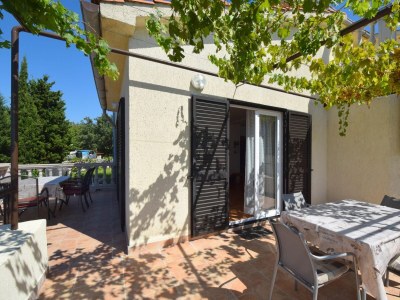 Apartment Three bedroom apartment with terrace and sea view Omišalj, Krk A-20471-a - Outdoor photo 20