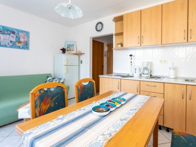 Apartment One bedroom apartment with balcony Njivice, Krk A-20473-a - Outdoor photo 8