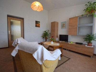 Apartment Three bedroom apartment with terrace and sea view Njivice, Krk A-20474-a - Outdoor photo 4