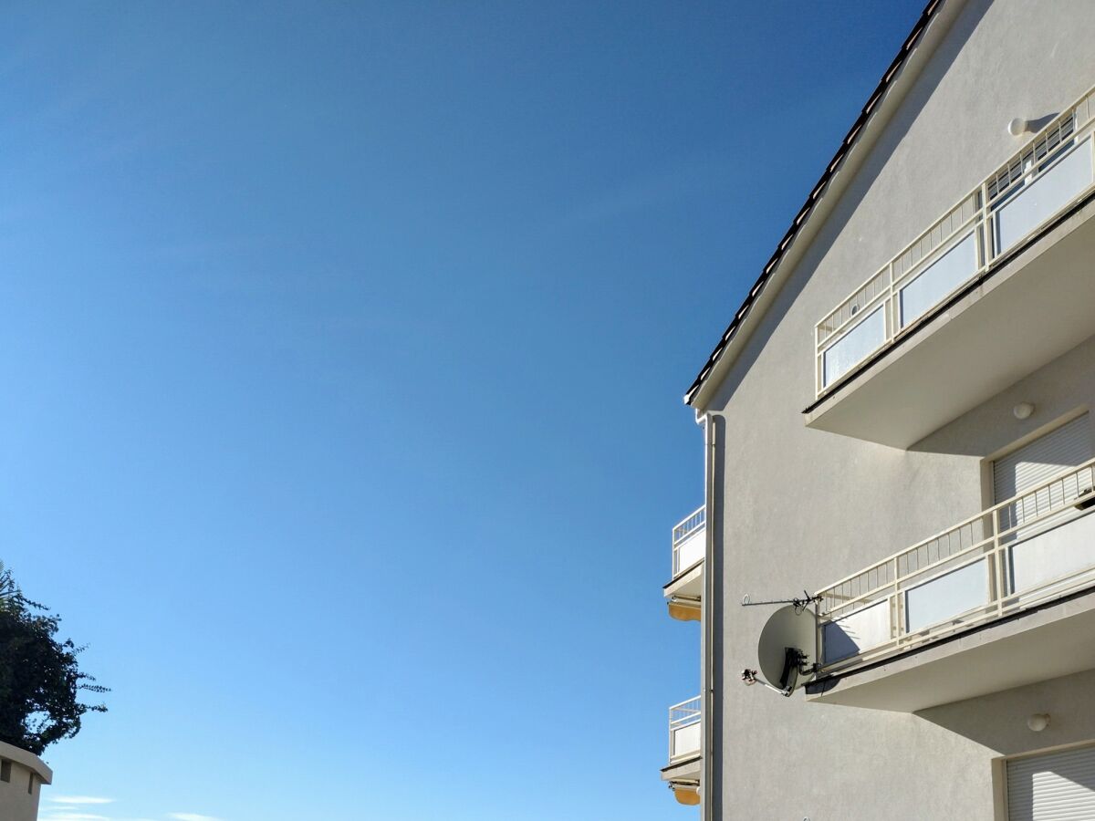 Apartment Two bedroom apartment near beach Kaštel Stari, Kaštela A-19810-a - Outdoor photo 4