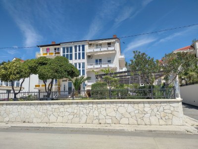 Apartment Two bedroom apartment near beach Kaštel Stari, Kaštela A-19810-a - Outdoor photo 2