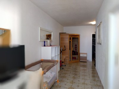 Apartment Two bedroom apartment near beach Kaštel Stari, Kaštela A-19810-a - Outdoor photo 19