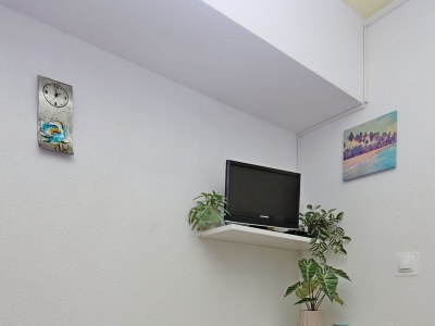 Apartment Two bedroom apartment with air-conditioning Punat, Krk A-19831-a - Outdoor photo 12