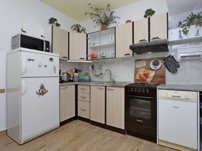 Apartment Two bedroom apartment with air-conditioning Punat, Krk A-19831-a - Outdoor photo 13