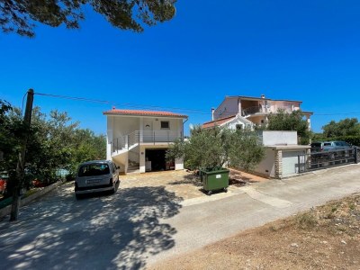 Apartment Two bedroom apartment with terrace and sea view Tkon, Pašman A-19914-a - Outdoor photo 2