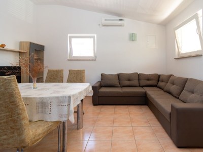 Apartment Two bedroom apartment with terrace and sea view Tkon, Pašman A-19914-a - Outdoor photo 4