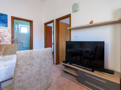 Apartment Two bedroom apartment with terrace and sea view Tkon, Pašman A-19914-a - Outdoor photo 5