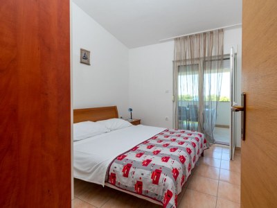 Apartment Two bedroom apartment with terrace and sea view Tkon, Pašman A-19914-a - Outdoor photo 13