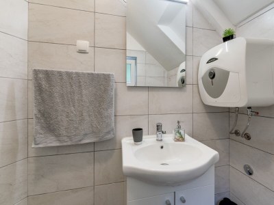 Holiday house Two bedroom house with terrace Fužine, Gorski kotar K-20518 - Outdoor photo 18