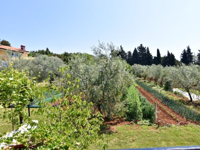 Apartment One bedroom apartment with balcony Bašanija, Umag A-20522-a - Outdoor photo 3
