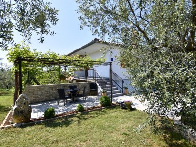 Apartment One bedroom apartment with balcony Bašanija, Umag A-20522-a - Outdoor photo 17