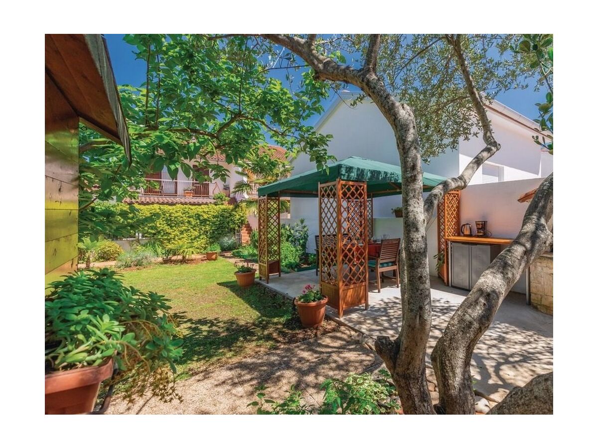 Apartment Two bedroom apartment with balcony Rovinj A-20545-a - Outdoor photo 3